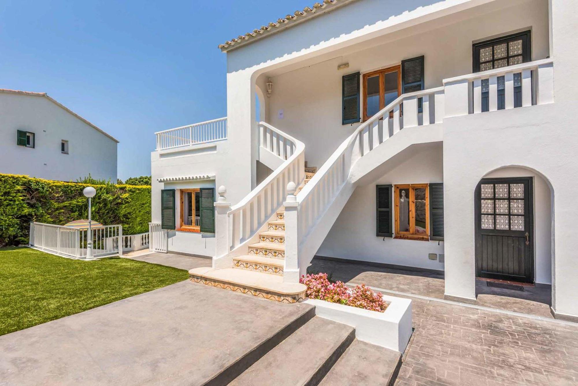 Villa Truvi Ferreries Luaran gambar
